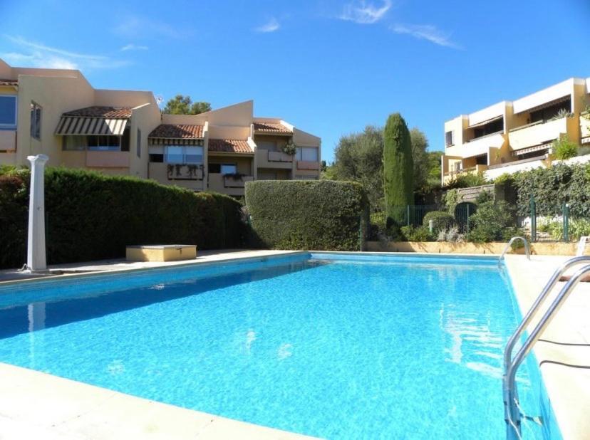 Studio Avec Piscines A 500M De La Plage Bandol Eksteriør bilde